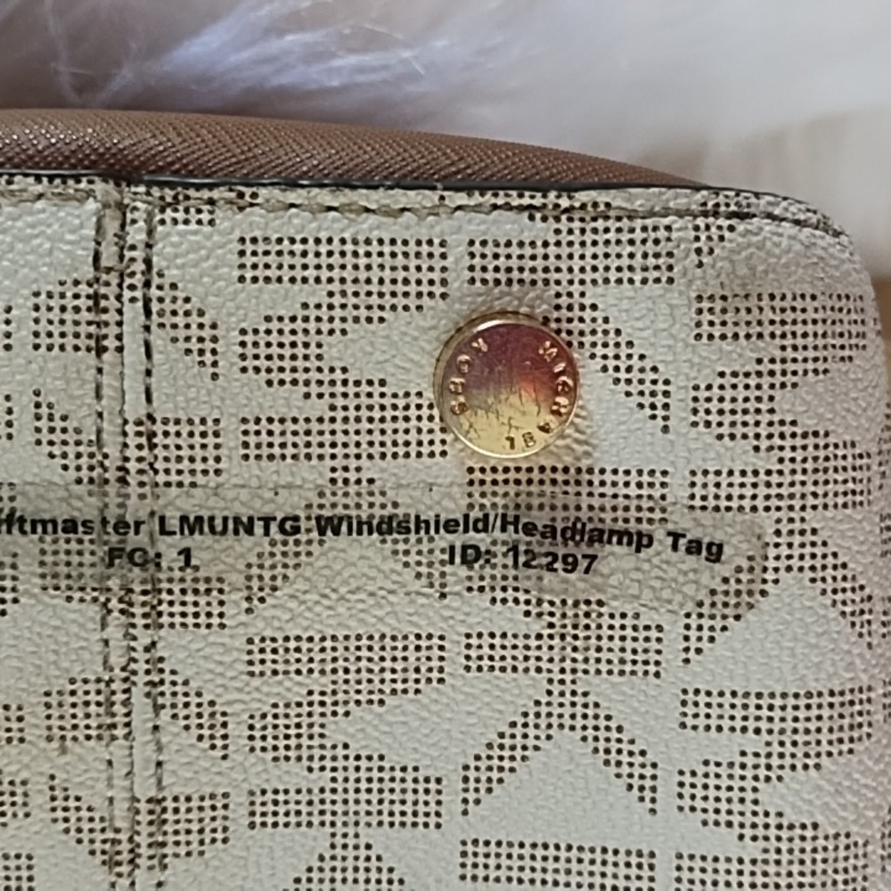 Michael Kors Brown and Cream Satchel with Signature Monogram - Picture 3 of 8